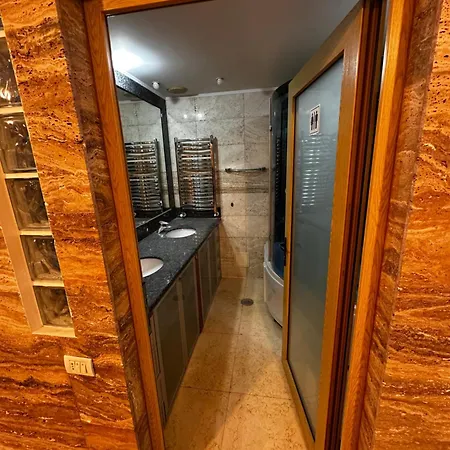 דירה Sea Breeze - 3br , 200m From